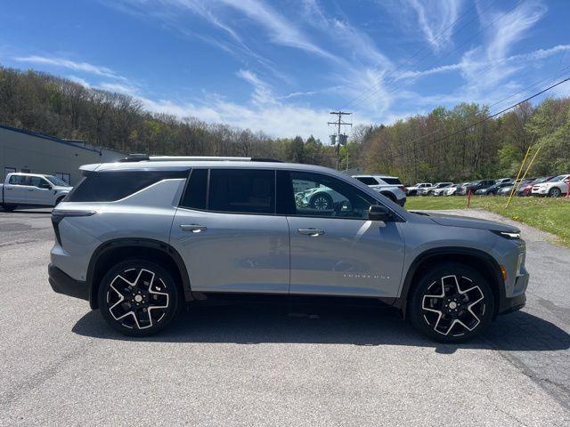 2025 Chevrolet Traverse AWD High Country