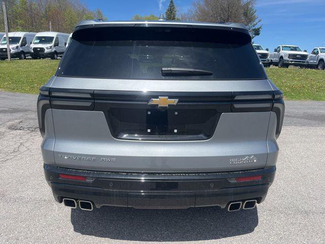 2025 Chevrolet Traverse AWD High Country