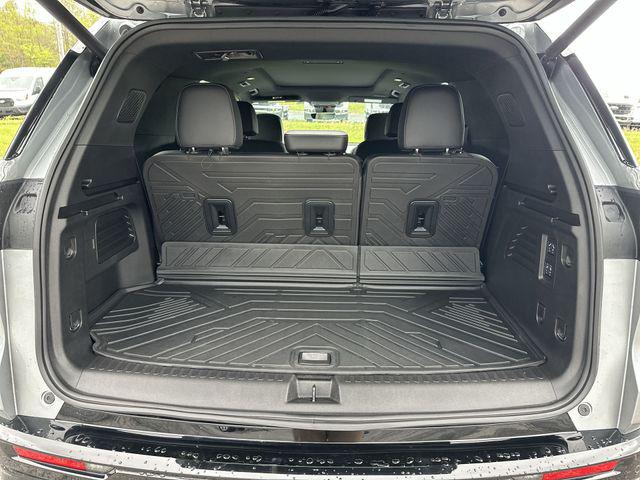 2025 Chevrolet Traverse AWD High Country
