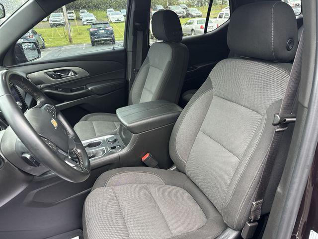 2023 Chevrolet Traverse AWD LT Cloth