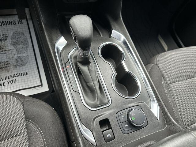 2023 Chevrolet Traverse AWD LT Cloth