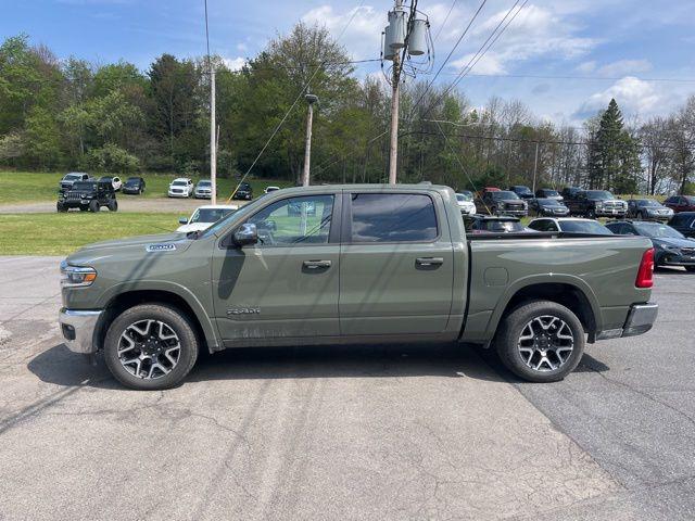 2026 Ram 1500 Laramie Crew Cab 4x4 5'7" Box
