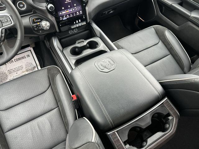2026 Ram 1500 Laramie Crew Cab 4x4 5'7" Box