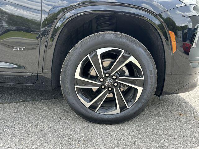 2025 Buick Enclave Sport Touring FWD