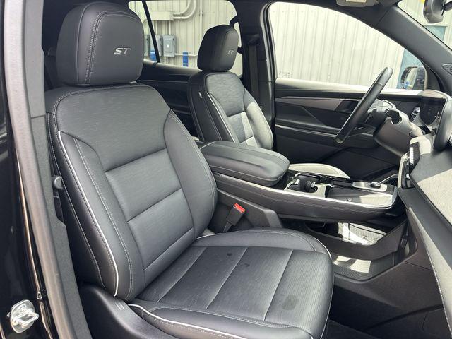 2025 Buick Enclave Sport Touring FWD