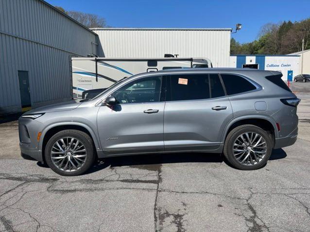 2025 Buick Enclave Avenir FWD