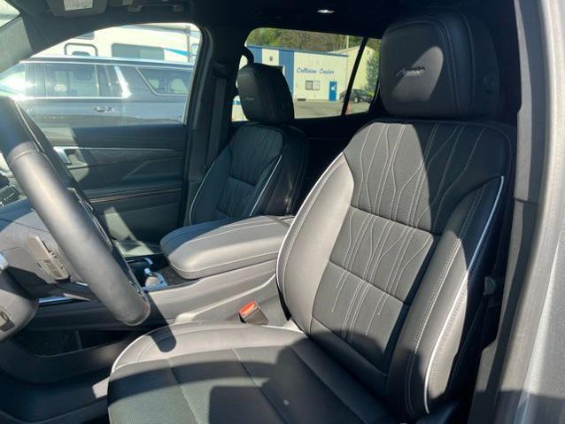 2025 Buick Enclave Avenir FWD
