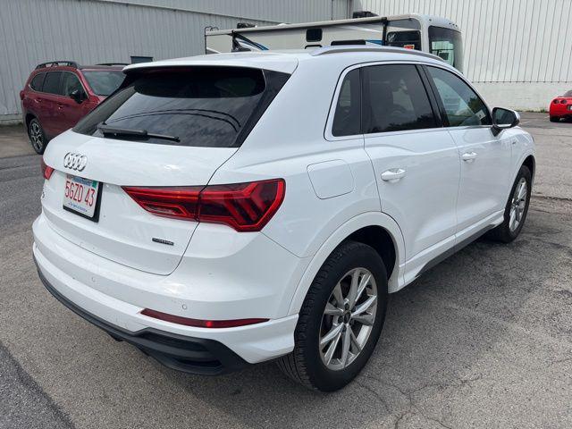 2025 Audi Q3 Premium 45 TFSI S line quattro Tiptronic