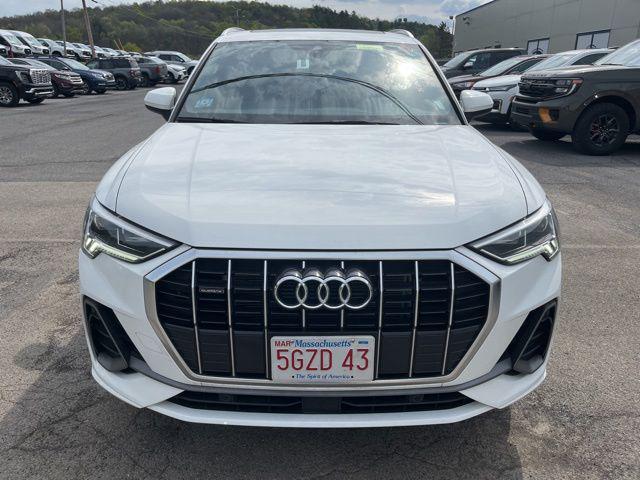 2025 Audi Q3 Premium 45 TFSI S line quattro Tiptronic