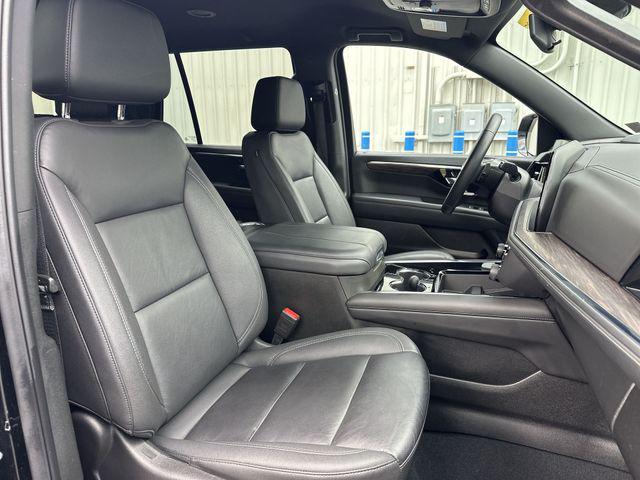 2025 Chevrolet Tahoe 4WD LT