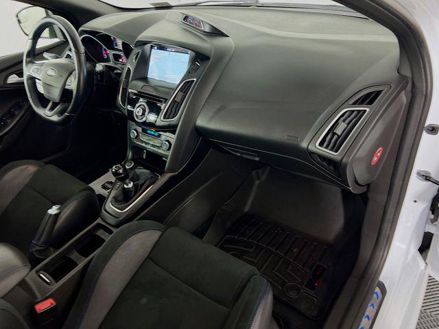 2016 Ford Focus Base