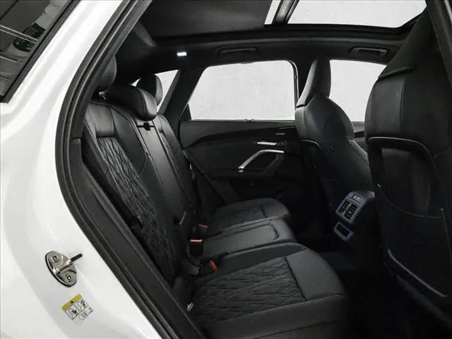 2026 Audi SQ5 Premium Plus TFSI quattro S tronic