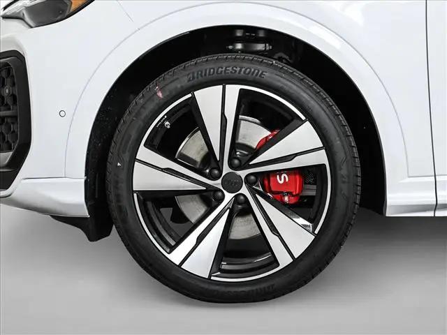2026 Audi SQ5 Premium Plus TFSI quattro S tronic