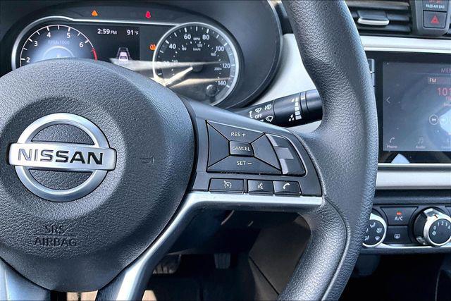 2021 Nissan Versa SV Xtronic CVT
