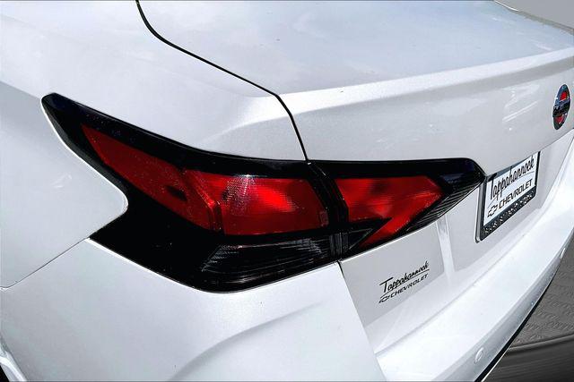 2021 Nissan Versa SV Xtronic CVT