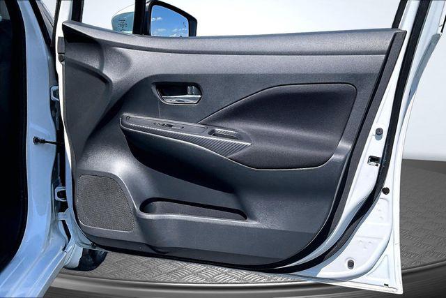 2021 Nissan Versa SV Xtronic CVT