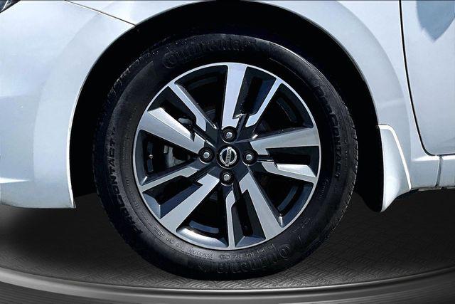 2021 Nissan Versa SV Xtronic CVT