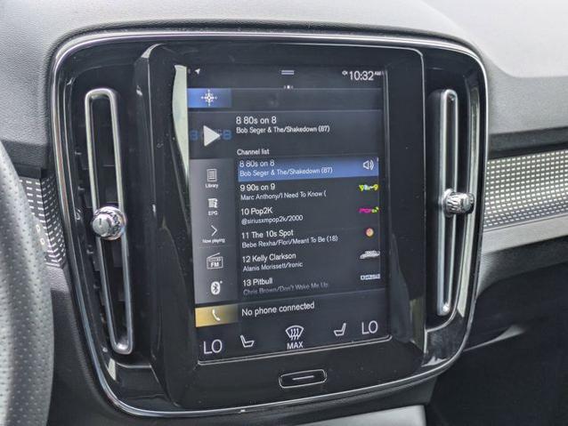 2019 Volvo XC40 T5 R-Design