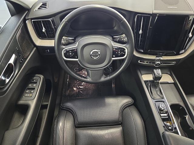 2021 Volvo XC60 T6 Inscription