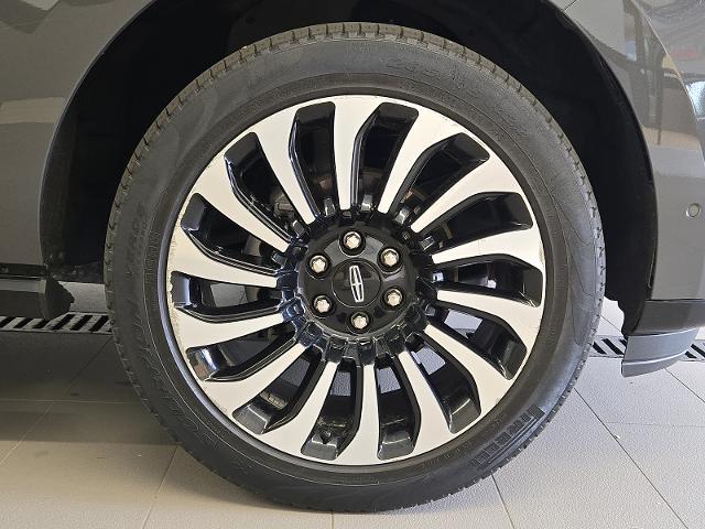 2023 Lincoln Navigator Black Label L