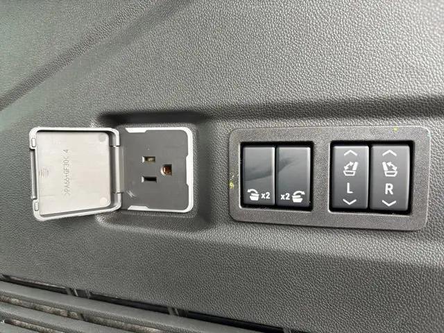 2026 Chevrolet Tahoe 4WD Premier