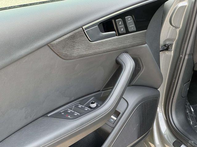 2023 Audi A4 Premium Plus 45 TFSI S line quattro S tronic