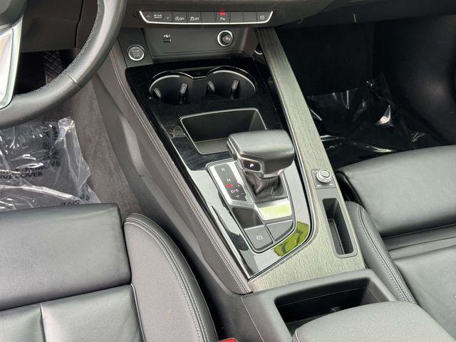 2023 Audi A4 Premium Plus 45 TFSI S line quattro S tronic
