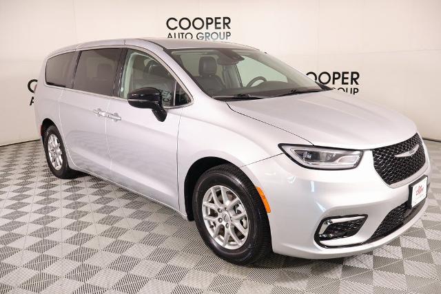 2024 Chrysler Pacifica Touring L for sale in Yukon, OK