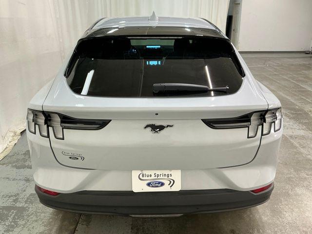 2022 Ford Mustang Mach-E Select