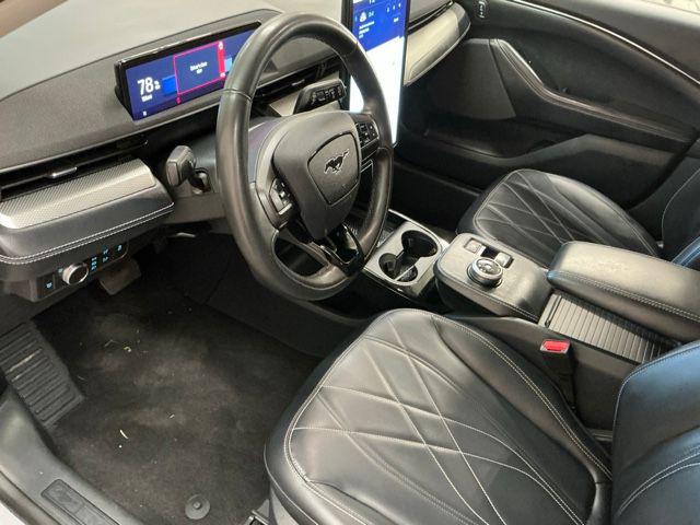 2022 Ford Mustang Mach-E Select