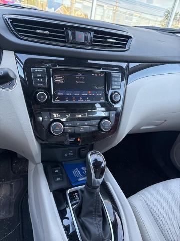 2022 Nissan Rogue Sport SL AWD Xtronic CVT