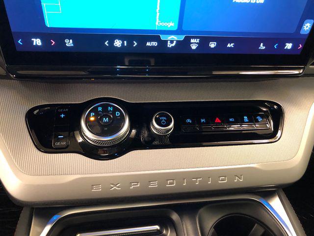 2025 Ford Expedition Active MAX