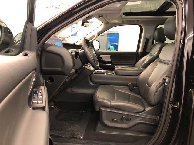 2025 Ford Expedition Active MAX