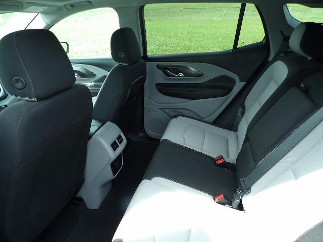 2023 GMC Terrain AWD SLE