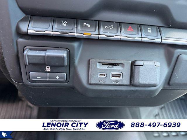 2024 Chevrolet Silverado 2500HD 4WD Crew Cab Standard Bed Work Truck