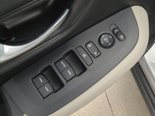 2024 Honda HR-V AWD LX