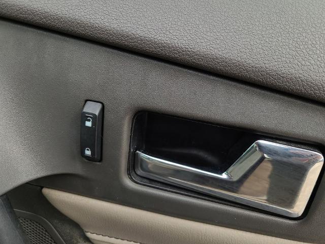 2011 Ford Edge SE