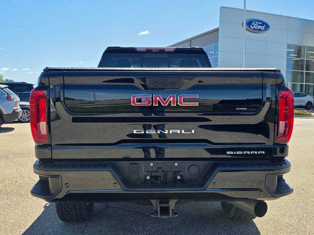 2020 GMC Sierra 2500HD 4WD Crew Cab Standard Bed Denali