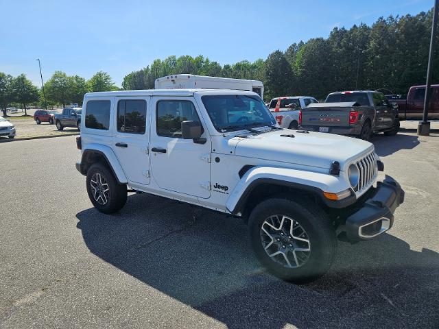 2025 Jeep Wrangler 4-Door Sahara 4x4