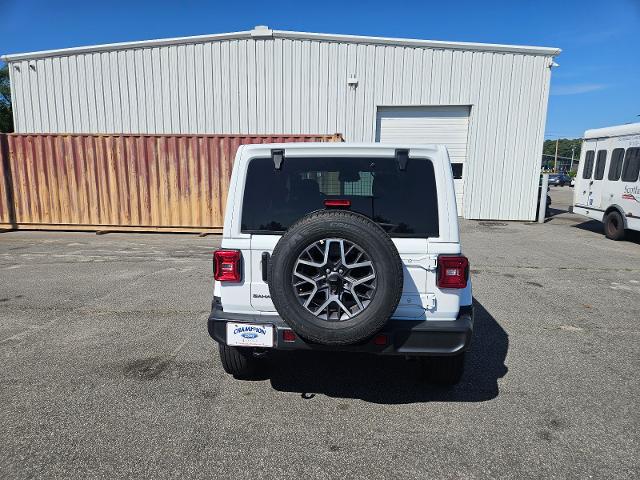 2025 Jeep Wrangler 4-Door Sahara 4x4