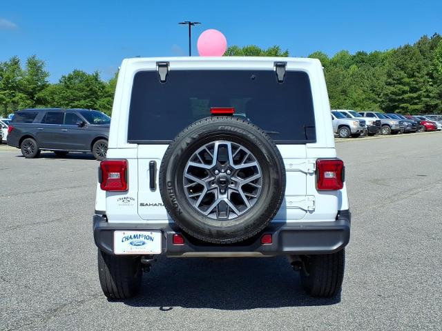 2025 Jeep Wrangler 4-Door Sahara 4x4