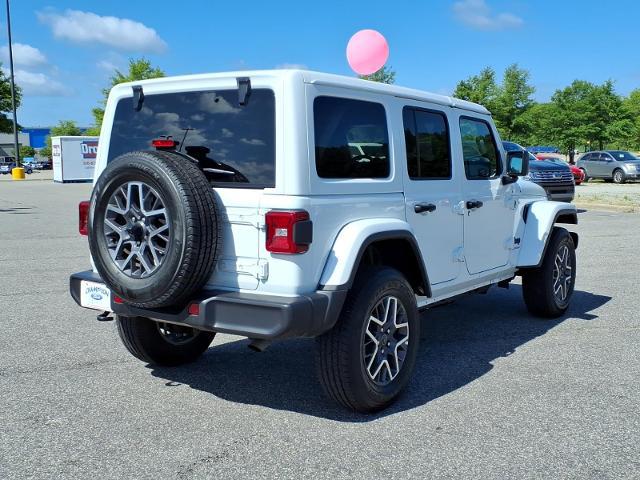 2025 Jeep Wrangler 4-Door Sahara 4x4