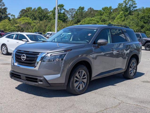 2025 Nissan Pathfinder SV 4WD