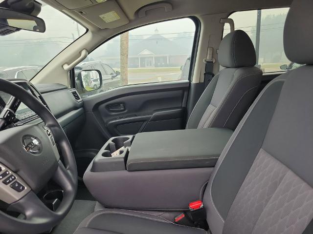 2022 Nissan Titan Crew Cab S 4x2