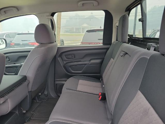 2022 Nissan Titan Crew Cab S 4x2