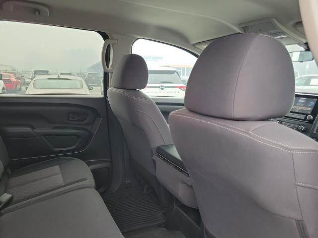 2022 Nissan Titan Crew Cab S 4x2