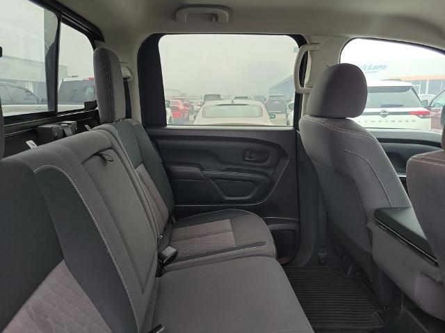 2022 Nissan Titan Crew Cab S 4x2