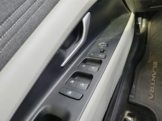 2021 Hyundai Elantra Limited