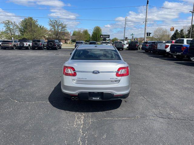 2011 Ford Taurus SEL