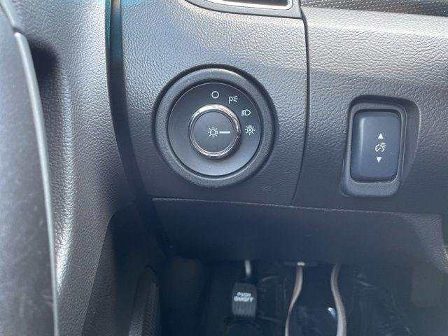 2011 Ford Taurus SEL